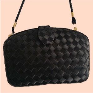 Black woven whitting and David bag